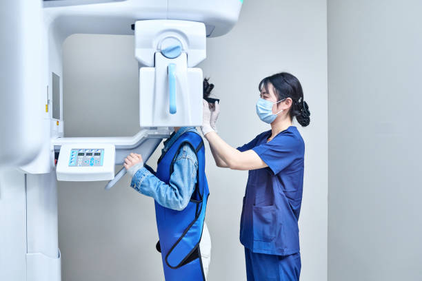 Best Walk-In Emergency Dental Services in Holtsville, NY